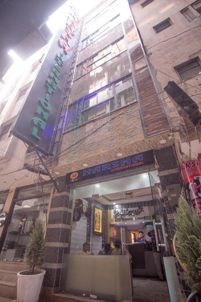 ניו דלהי Hotel Harsha International מראה חיצוני תמונה