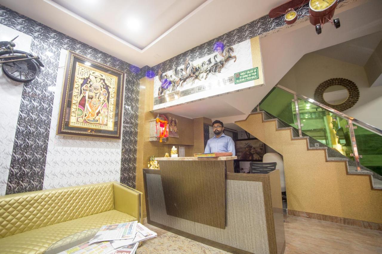 ניו דלהי Hotel Harsha International מראה חיצוני תמונה