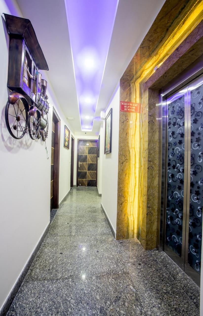 ניו דלהי Hotel Harsha International מראה חיצוני תמונה