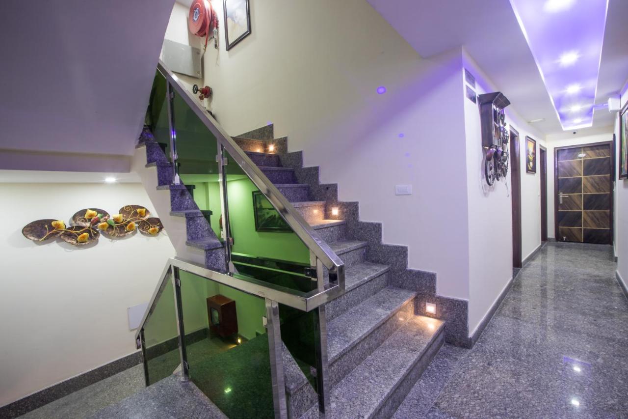 ניו דלהי Hotel Harsha International מראה חיצוני תמונה