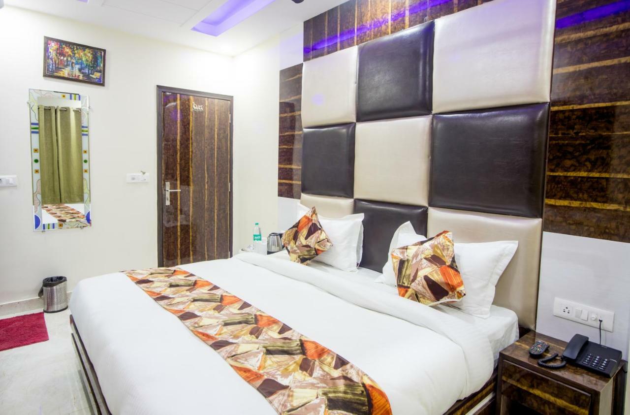 ניו דלהי Hotel Harsha International מראה חיצוני תמונה