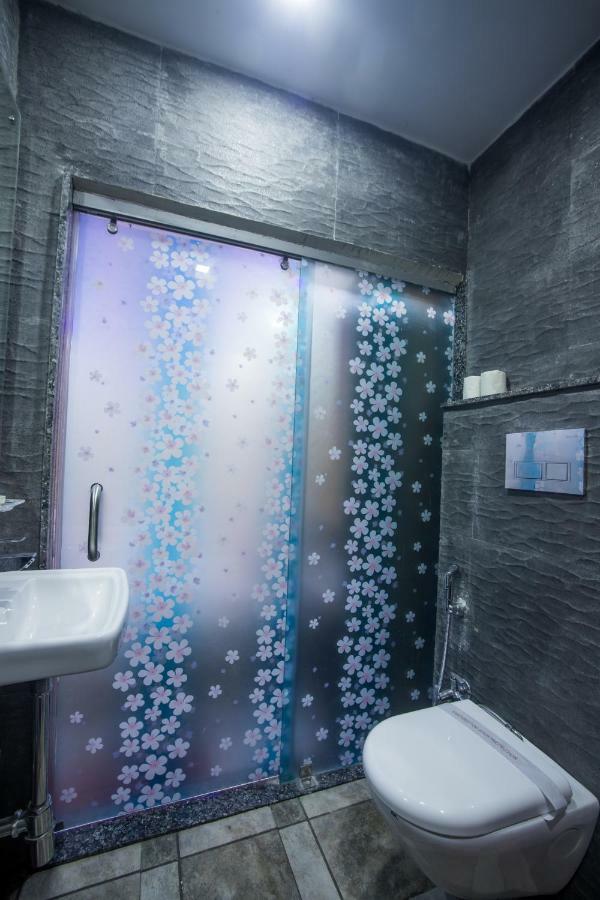 ניו דלהי Hotel Harsha International מראה חיצוני תמונה